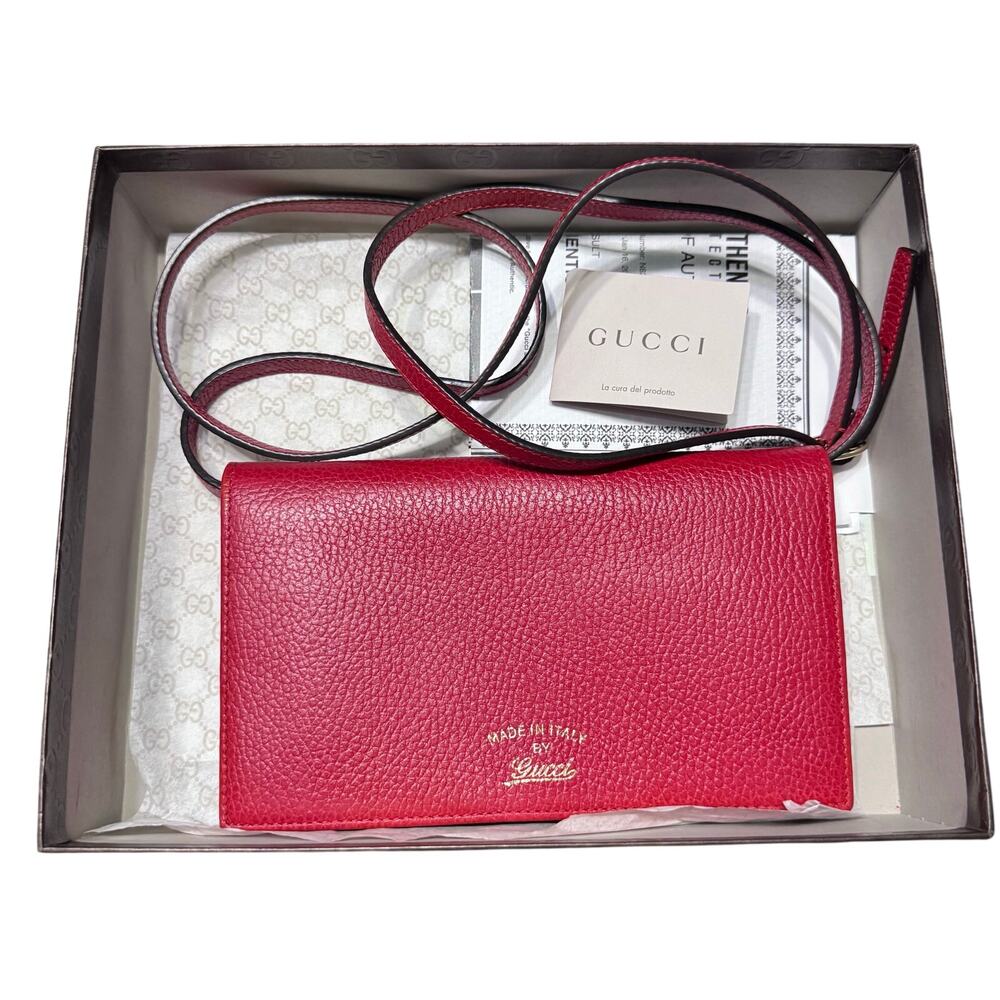 Auth. Gucci Red Pebble Leather Swing Wallet On Chain Crossbody Bag W/Box Coa